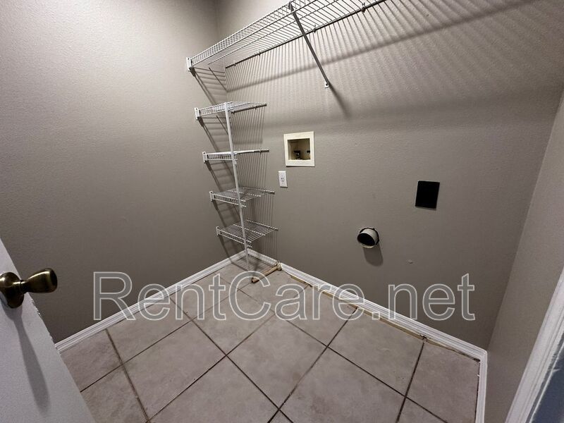 Spacious 3/2.5 Town Home in Meadow Woods! Available Now! property image