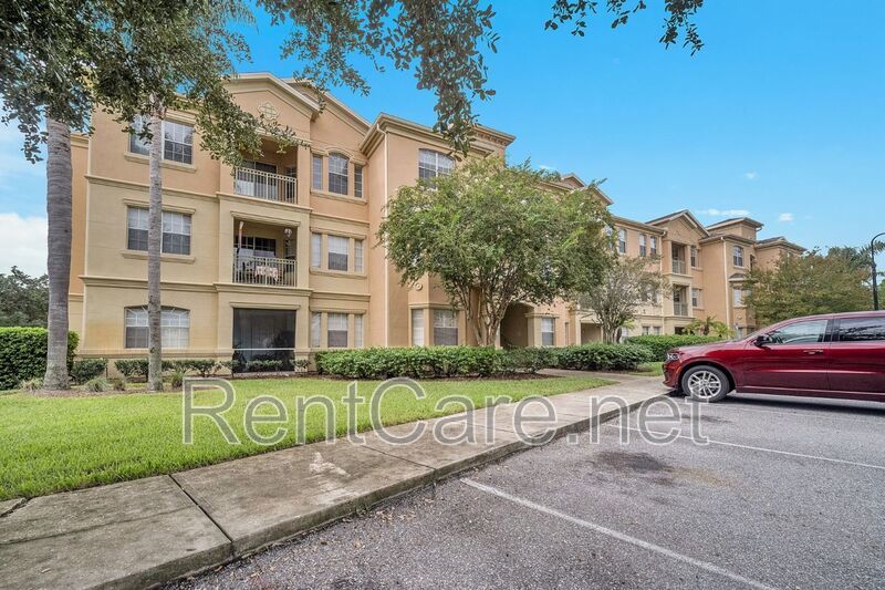 Beautiful 3/2 Condo in Davenport! Water and basic internet included! property image