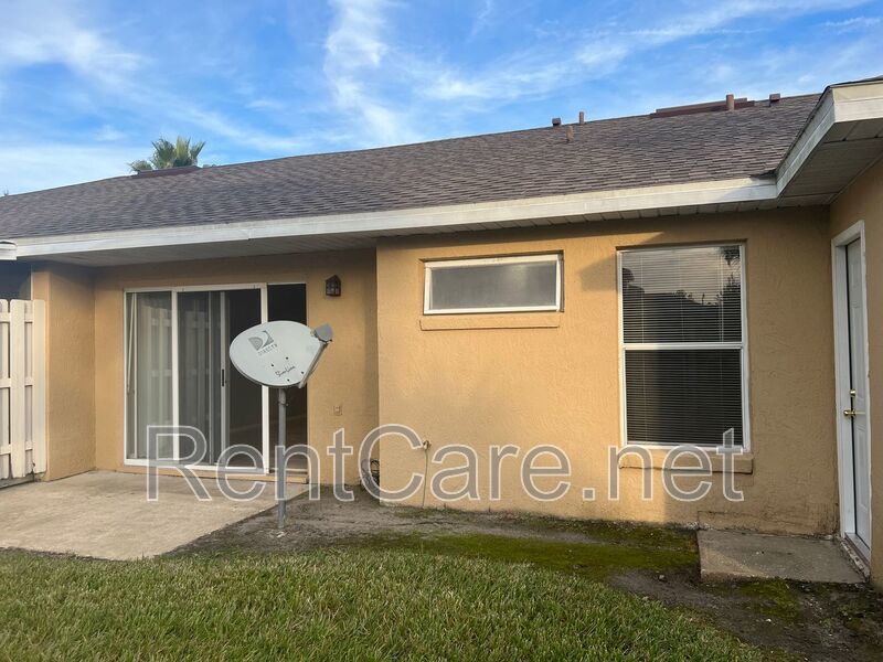 2/2 Villa at Osceola Parkway! Available Now! property image