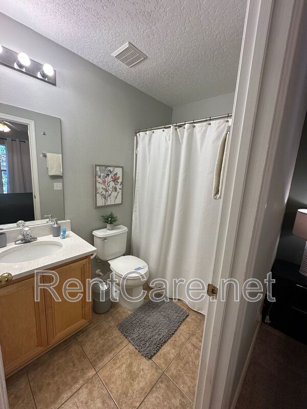 Kissimmee - Beautiful Fully Furnished and decorated Townhome Ready NOW property image