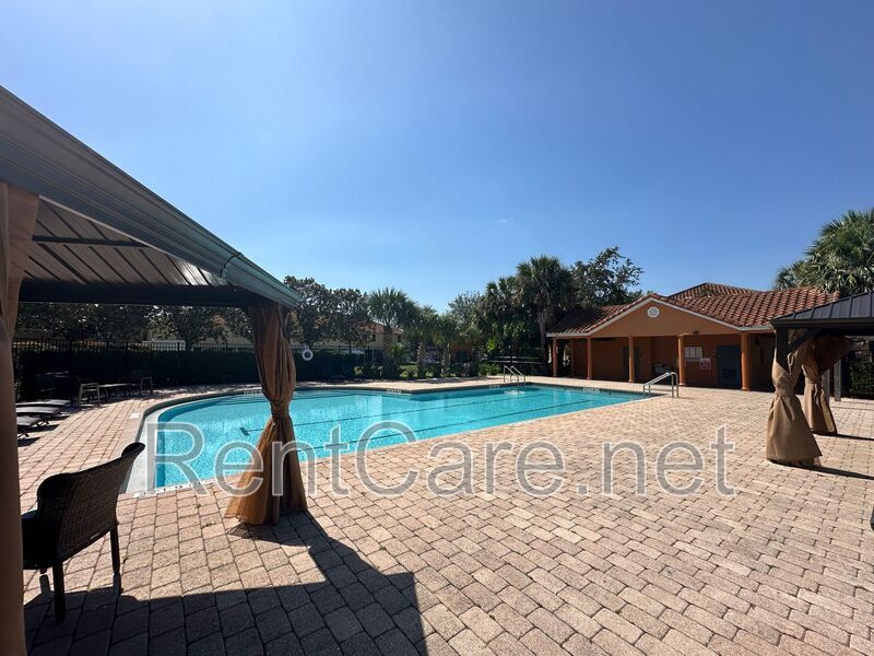 Kissimmee - Beautiful Fully Furnished and decorated Townhome Ready NOW property image