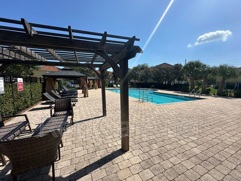 Kissimmee - Beautiful Fully Furnished and decorated Townhome Ready NOW property image