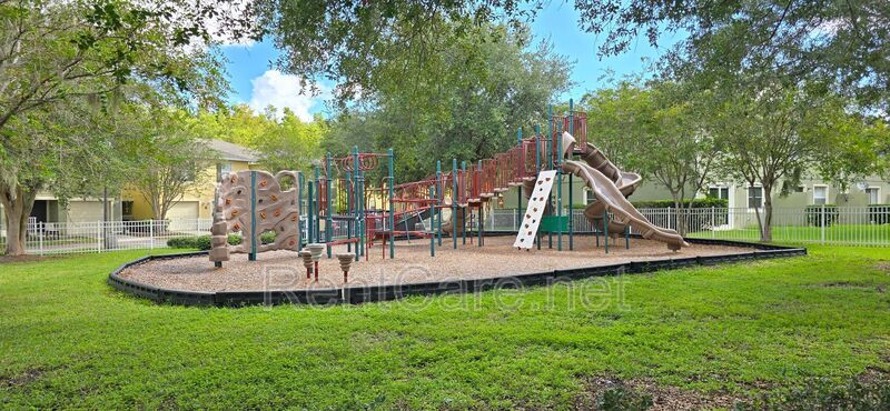 3/2 One Car Garage Town Home in Meadow Woods! Available Now! property image