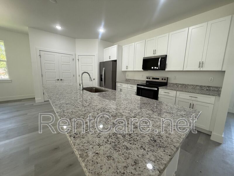 FREE last month rent!  New Construction Home in the growing Citrus County! property image