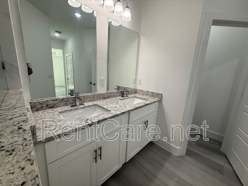 FREE last month rent!  New Construction Home in the growing Citrus County! property image