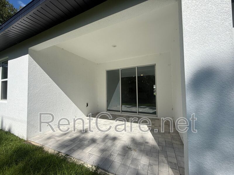 FREE last month rent!  New Construction Home in the growing Citrus County! property image