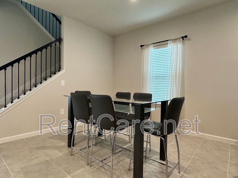 Beautiful Home For Rent in Apopka! property image