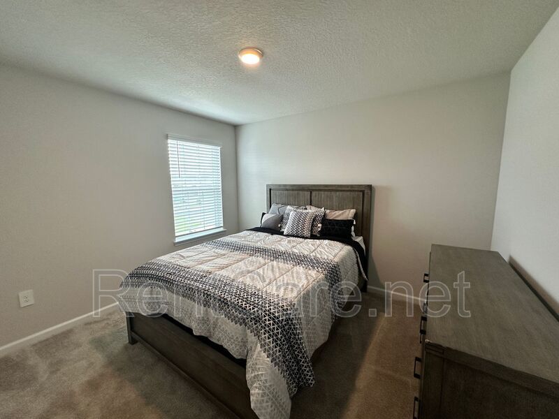 Beautiful Home For Rent in Apopka! property image