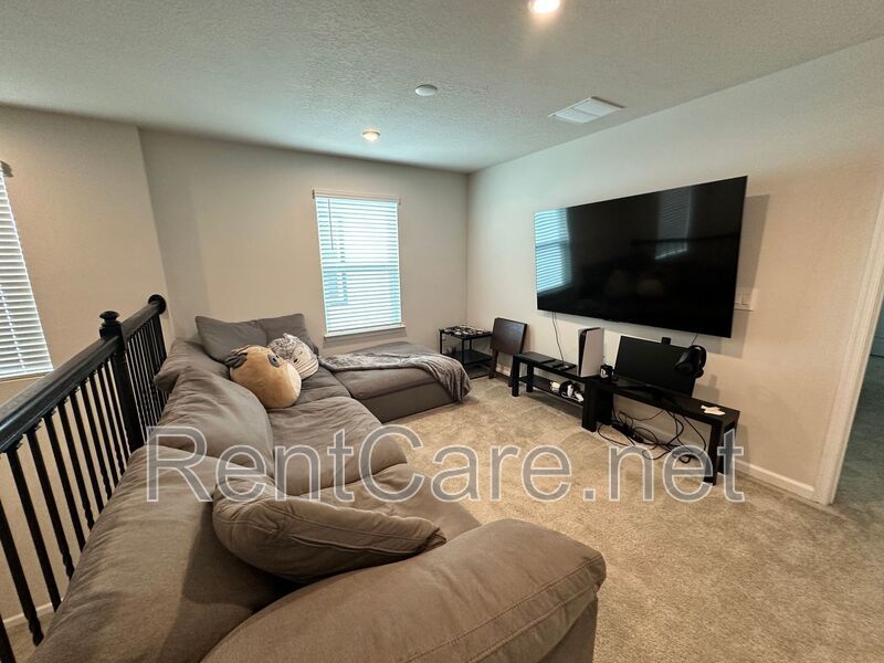 Beautiful Home For Rent in Apopka! property image