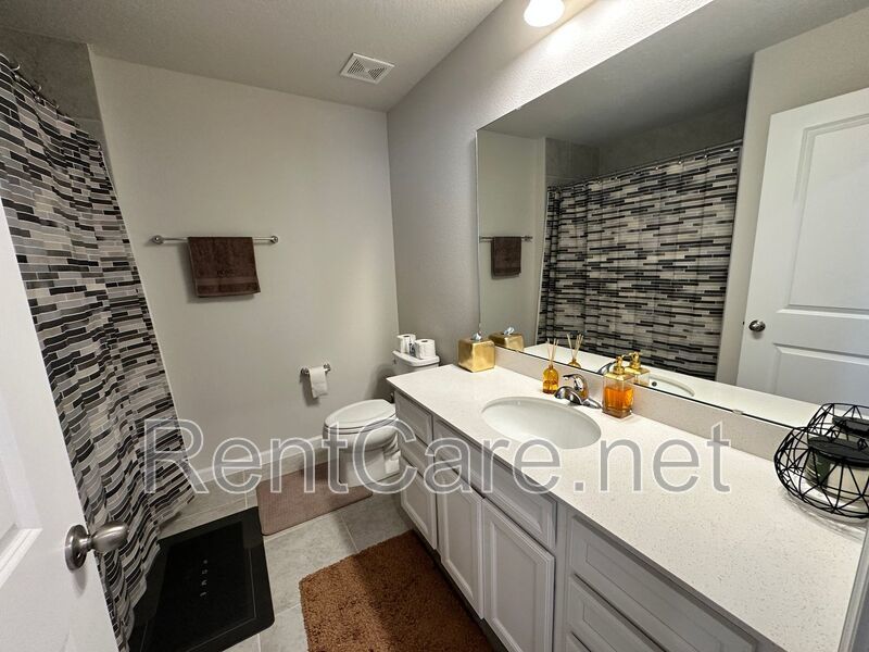 Beautiful Home For Rent in Apopka! property image