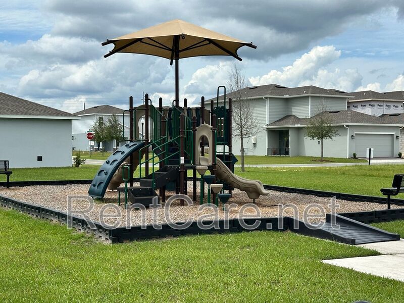 Beautiful Home For Rent in Apopka! property image