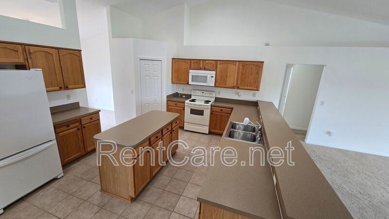 Spacious Haines City Retreat - For Rent Now! Brand new Kitchen Appliances! property image
