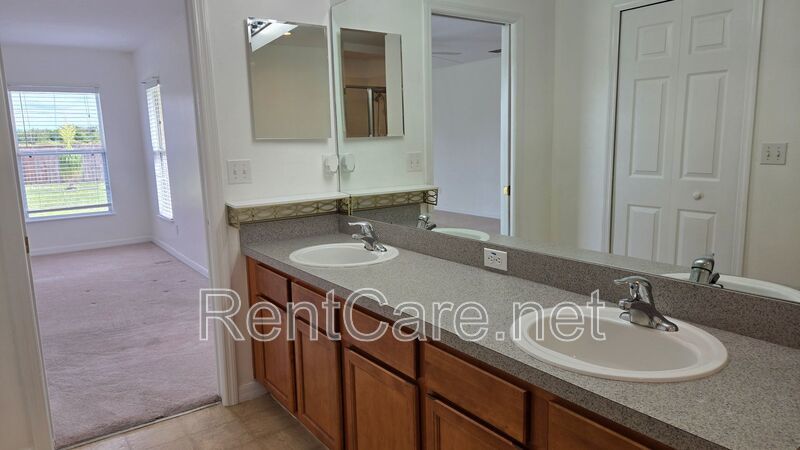 Spacious Haines City Retreat - For Rent Now! Brand new Kitchen Appliances! property image