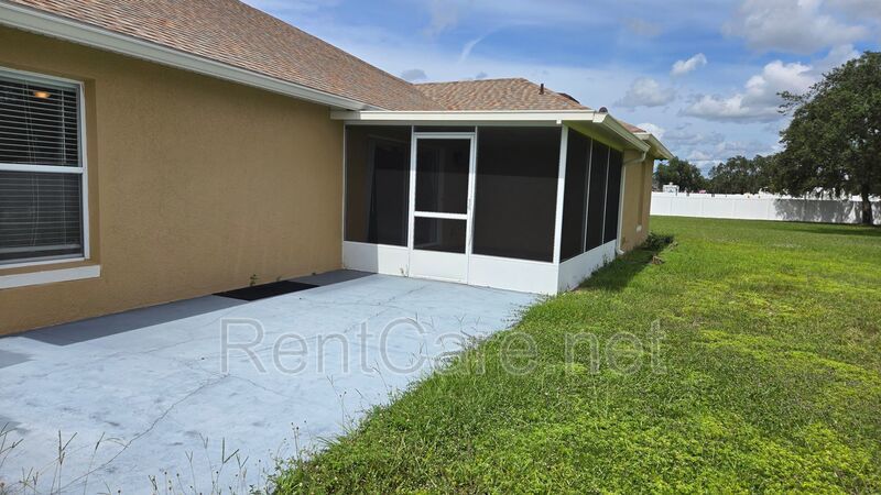Spacious Haines City Retreat - For Rent Now! Brand new Kitchen Appliances! property image