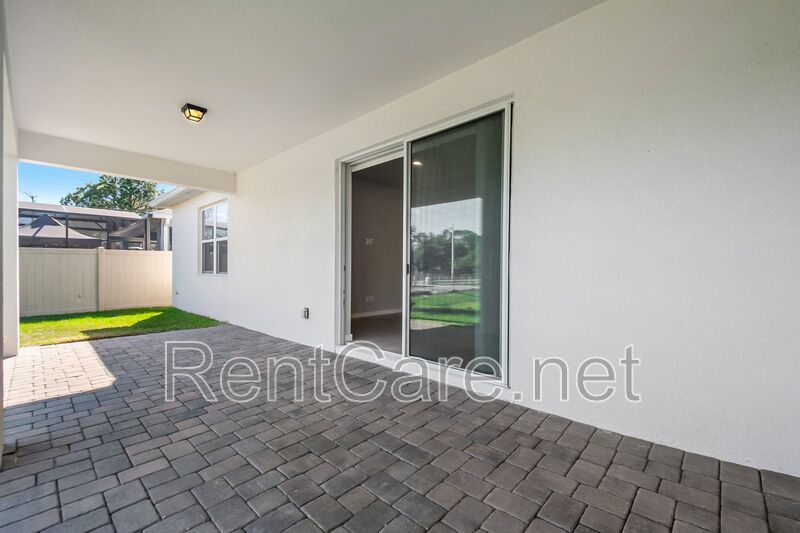 Stunning 4/2 close to Lake Nona!! property image
