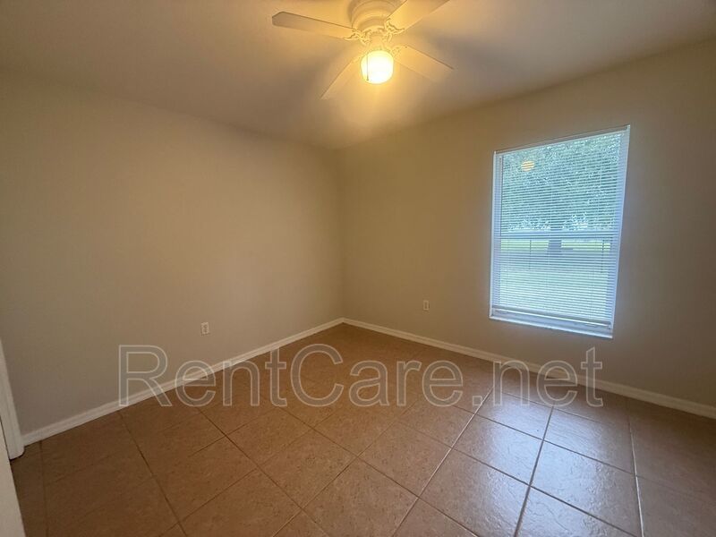 Winter Haven spacious 3/2 near Legoland! Available Now! property image