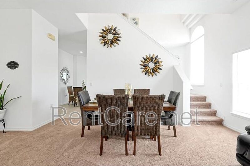 Stunning Fully Furnished and Decorated home in Davenport with Private Pool! property image