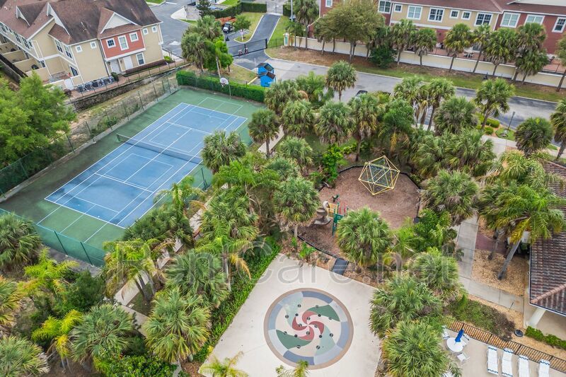 Spacious 3/2 Condo in the Gated Oakwater Community with Single Car Garage! Brand new carpets and Freshly Painted! property image