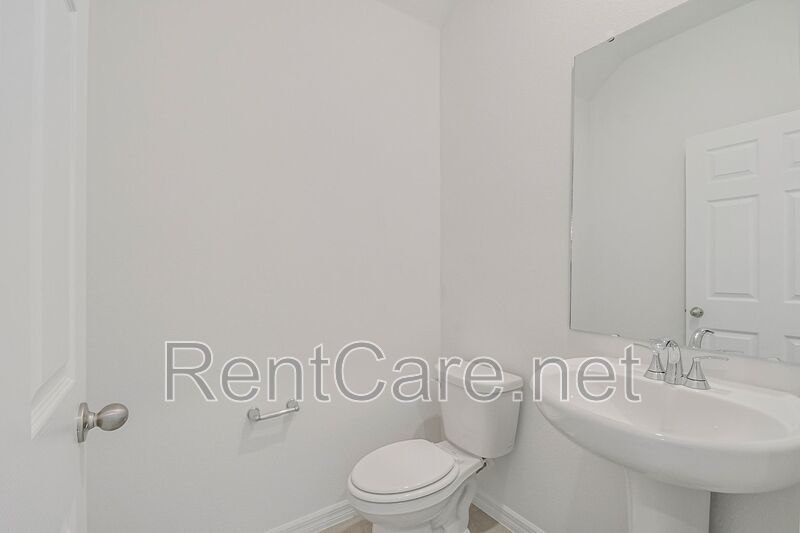 Brand New 4/2.5 House with Loft & 2 Car Garage at Prime Location! property image