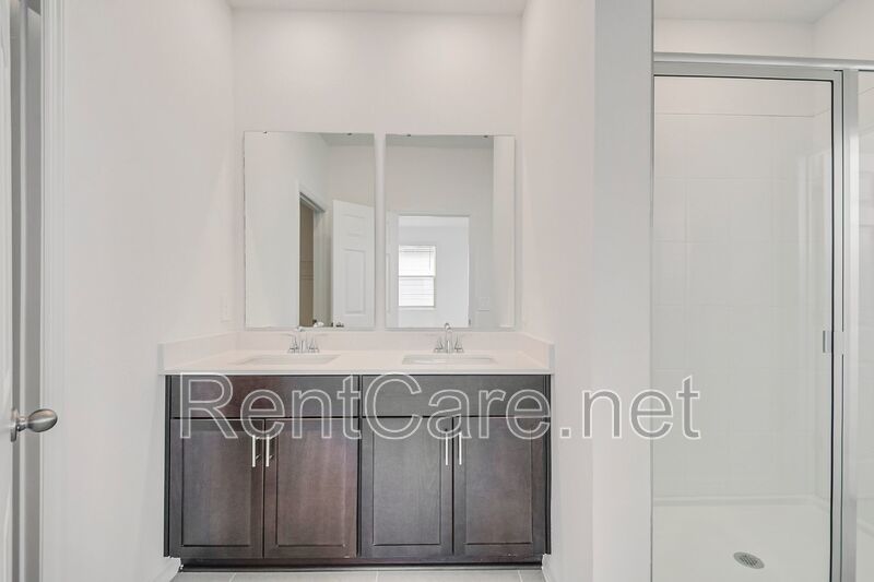 Brand New 4/2.5 House with Loft & 2 Car Garage at Prime Location! property image