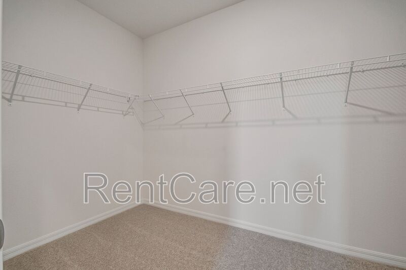 Brand New 4/2.5 House with Loft & 2 Car Garage at Prime Location! property image