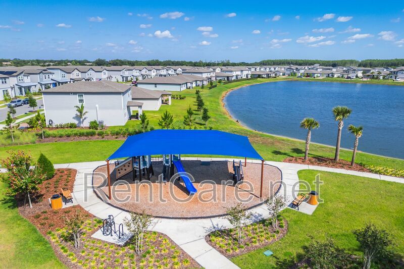Brand New 4/2.5 House with Loft & 2 Car Garage at Prime Location! property image