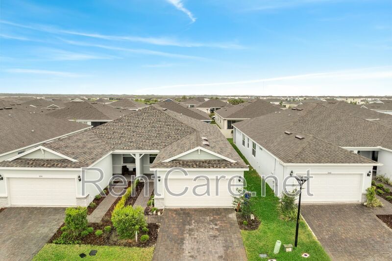Beautiful 2/2 Villa with Office in Tohoqua in Kissimme a 55 plus community! Available Now! property image