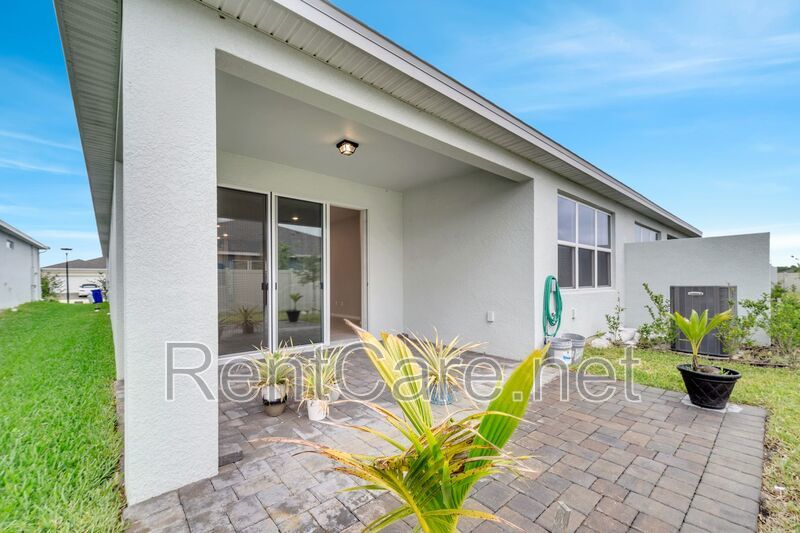 Beautiful 2/2 Villa with Office in Tohoqua in Kissimme a 55 plus community! Available Now! property image