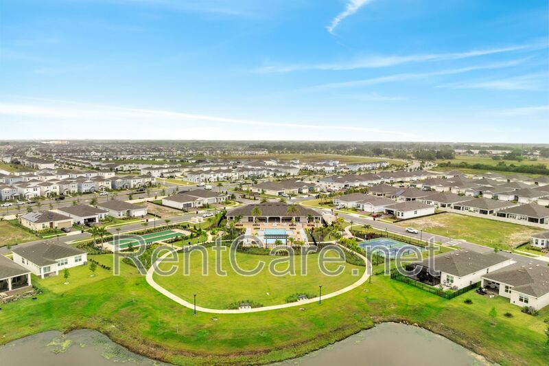 Beautiful 2/2 Villa with Office in Tohoqua in Kissimme a 55 plus community! Available Now! property image
