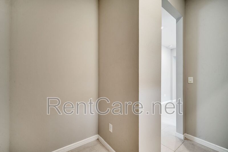 Beautiful 2/2 Villa with Office in Tohoqua in Kissimme a 55 plus community! Available Now! property image