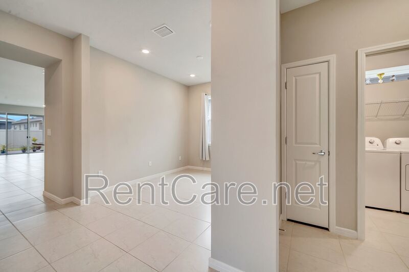 Beautiful 2/2 Villa with Office in Tohoqua in Kissimme a 55 plus community! Available Now! property image