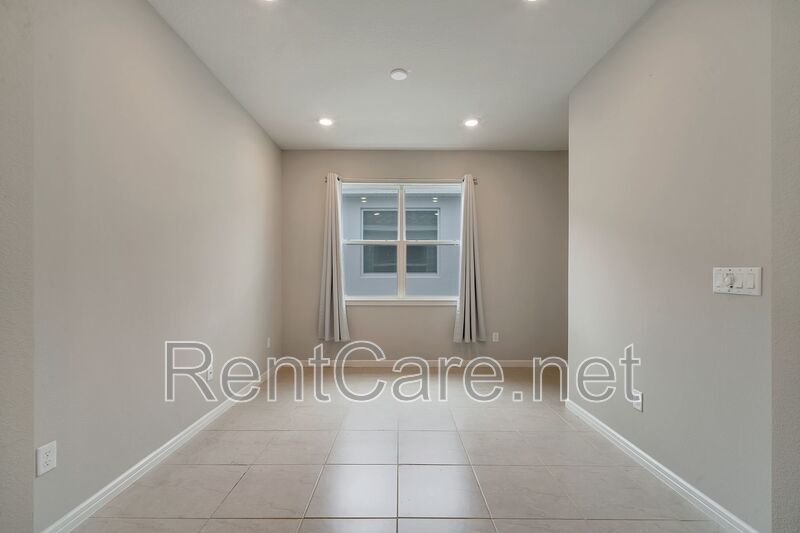 Beautiful 2/2 Villa with Office in Tohoqua in Kissimme a 55 plus community! Available Now! property image