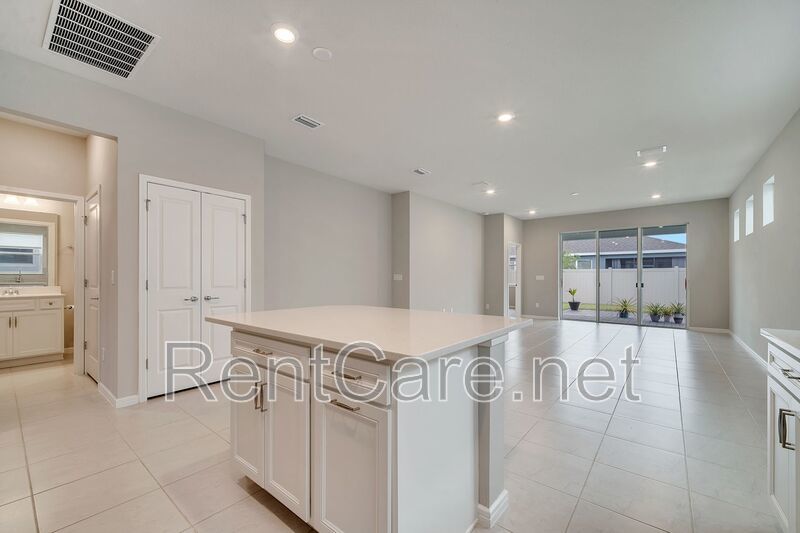 Beautiful 2/2 Villa with Office in Tohoqua in Kissimme a 55 plus community! Available Now! property image