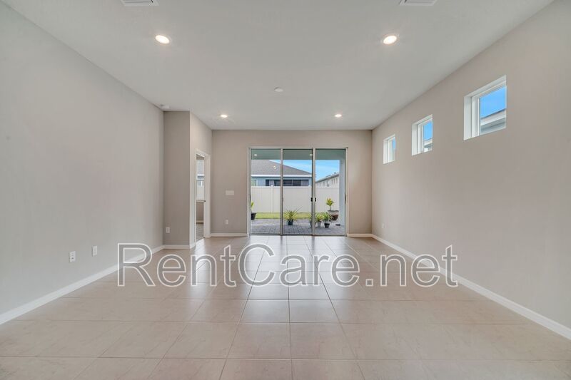 Beautiful 2/2 Villa with Office in Tohoqua in Kissimme a 55 plus community! Available Now! property image