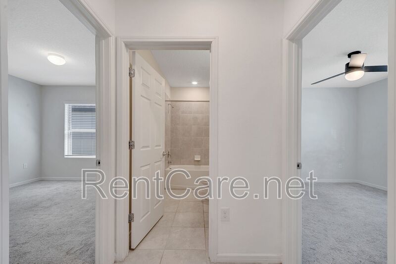 Lovely 4/2 in Davenport! Available now! property image
