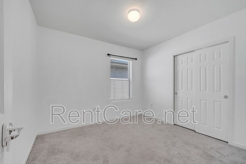 Lovely 4/2 in Davenport! Available now! property image