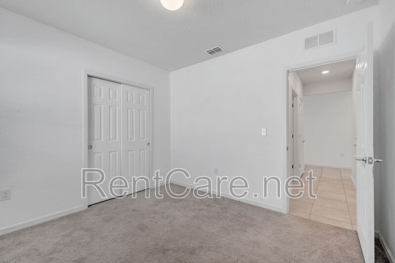 Lovely 4/2 in Davenport! Available now! property image