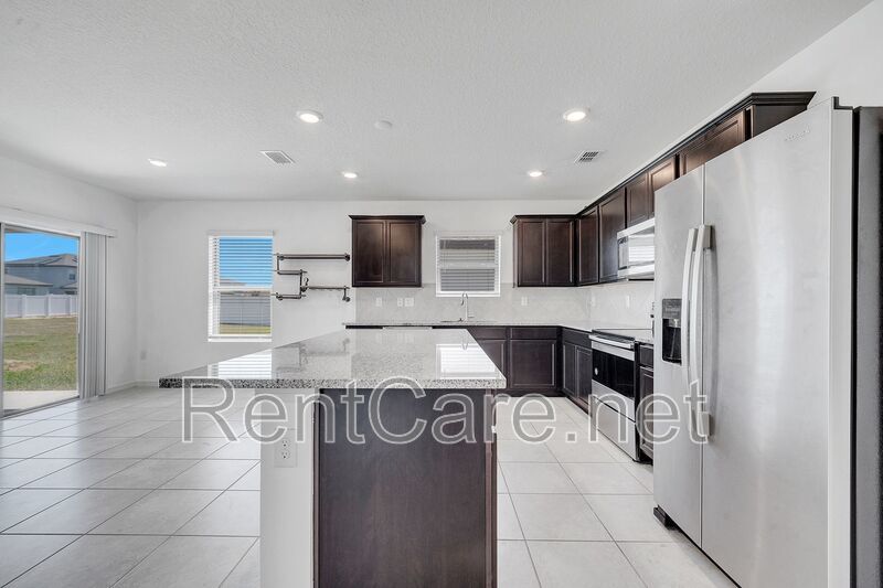 Lovely 4/2 in Davenport! Available now! property image