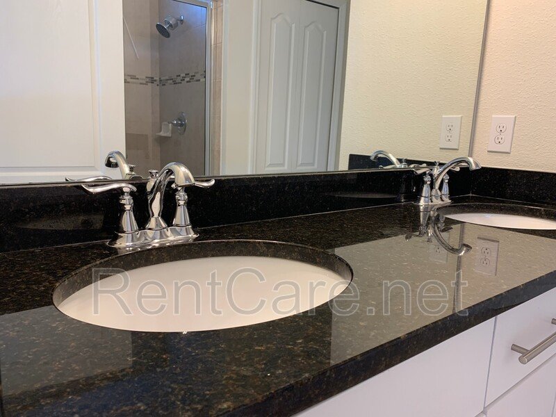 Beautiful 4/3 with fenced yard in Hunters Creek! Available August 2026 property image