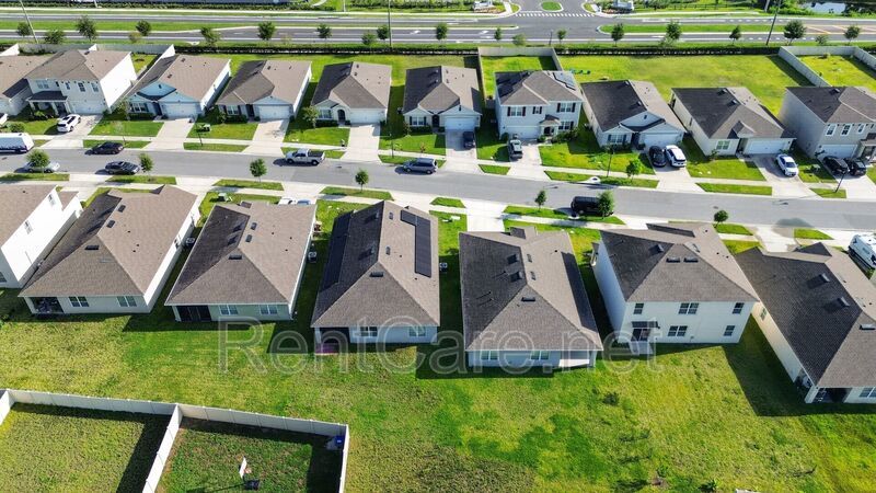 Beautiful 4/2 in St. Cloud with Solar Panels!! Available Now! property image