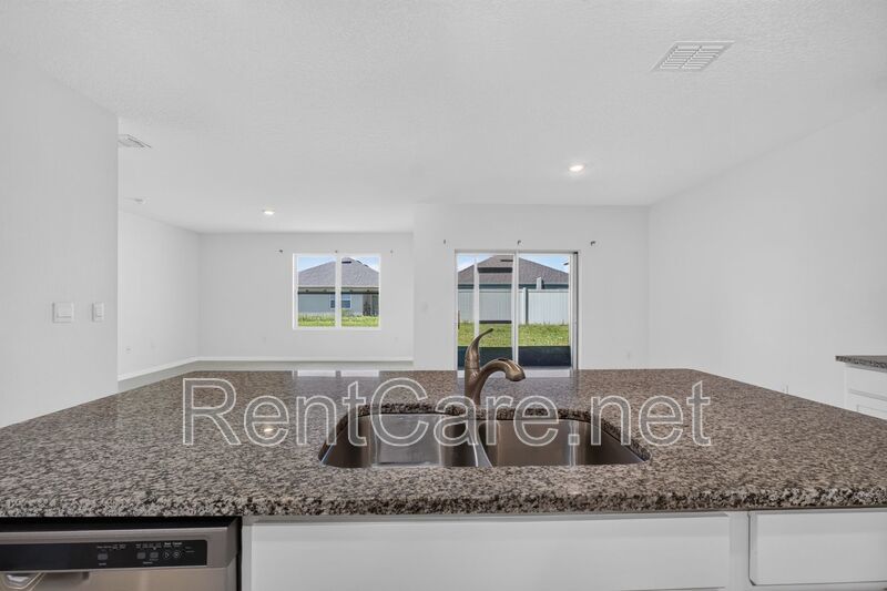Beautiful 4/2 in St. Cloud with Solar Panels!! Available Now! property image