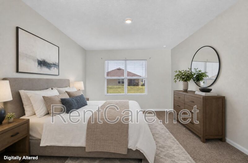 Beautiful 4/2 in St. Cloud with Solar Panels!! Available Now! property image