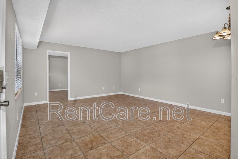 Well appointed 2/2  1st floor condo in beautiful Winter Garden. Available Now! property image