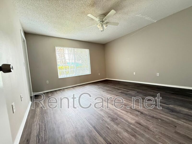 Spacious 3/2.5 Town Home in Meadow Woods! Available Now! property image