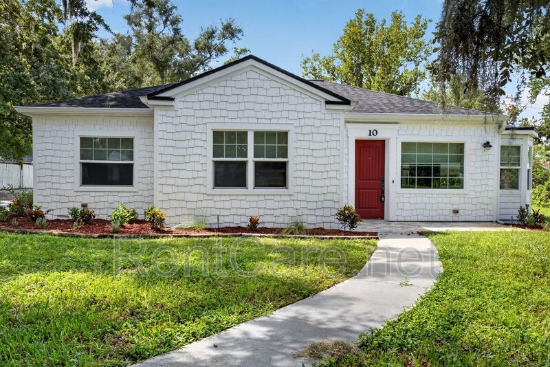 Stunning Historic 3/2 In the heart of Downtown Winter Garden! Available Now! property image