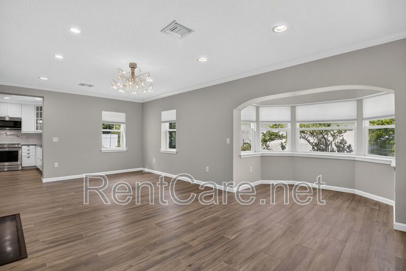 Stunning Historic 3/2 In the heart of Downtown Winter Garden! Available Now! property image