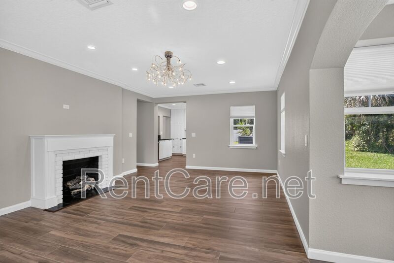 Stunning Historic 3/2 In the heart of Downtown Winter Garden! Available Now! property image