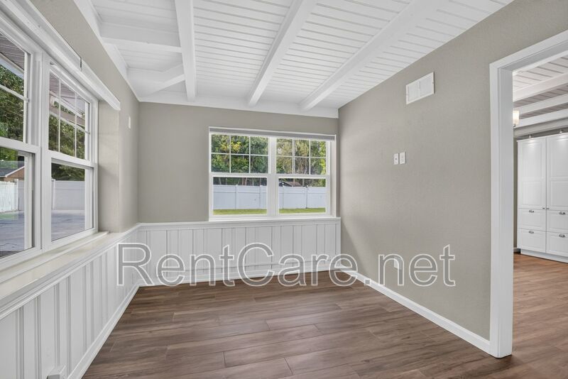 Stunning Historic 3/2 In the heart of Downtown Winter Garden! Available Now! property image